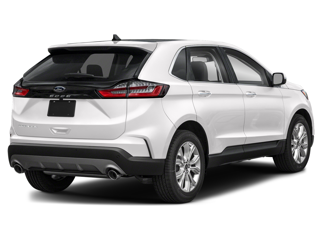 2022 Ford Edge Titanium photo 2