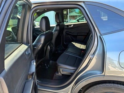 2025 Ford Escape ST-Line