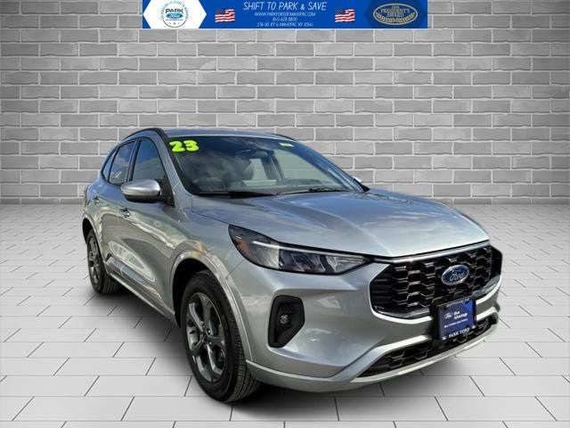 2023 Ford Escape Hybrid ST-Line Select