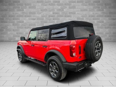 2021 Ford Bronco Base