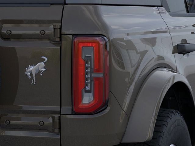 2026 Ford Bronco Outer Banks 1