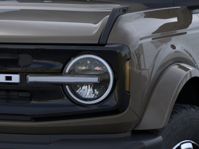 2026 Ford Bronco Outer Banks 1