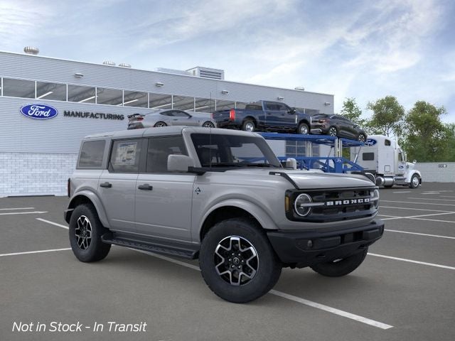 2026 Ford Bronco Outer Banks 1