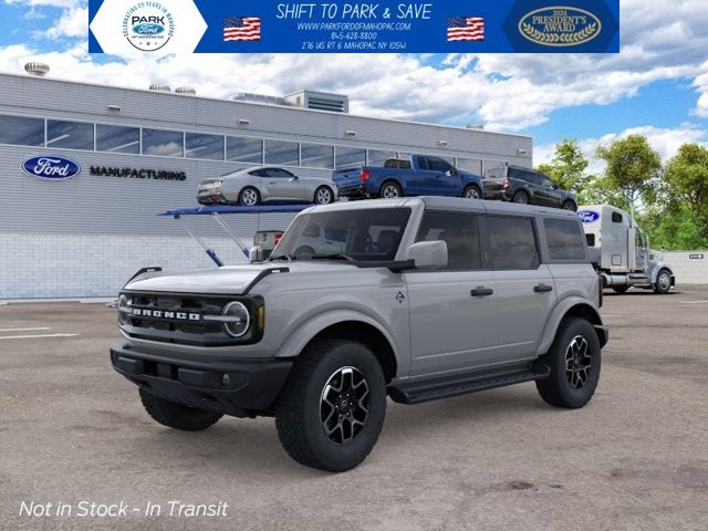 2026 Ford Bronco Outer Banks