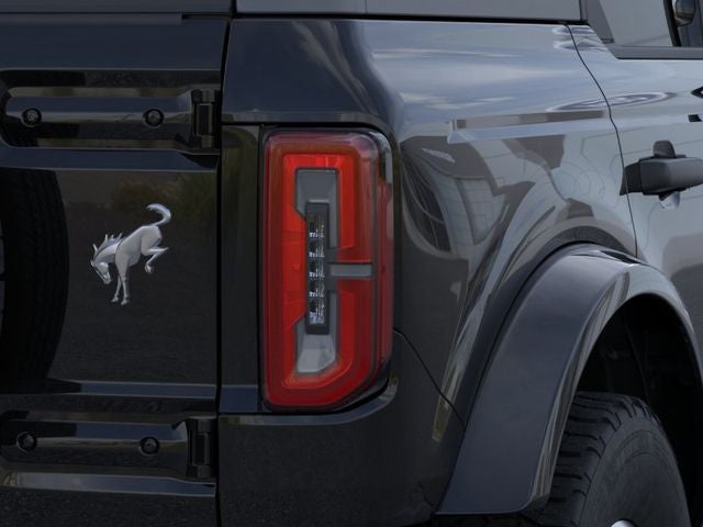 2026 Ford Bronco Outer Banks 1