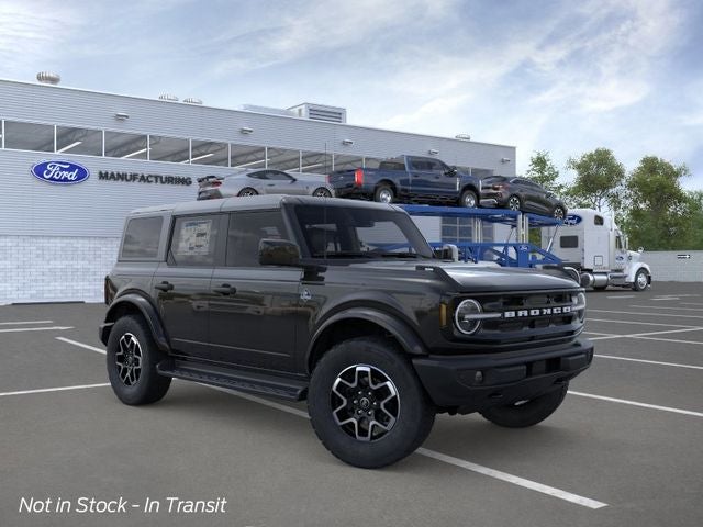 2026 Ford Bronco Outer Banks 1