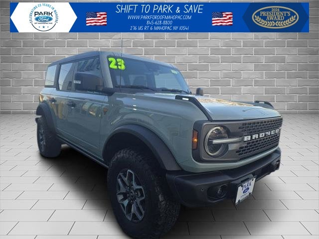 2023 Ford Bronco Base