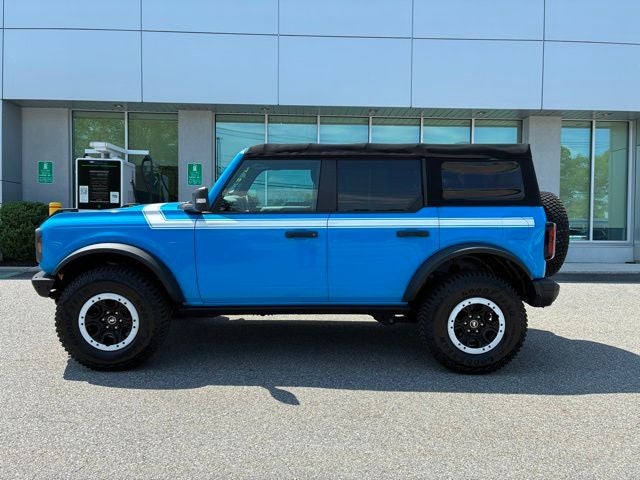 2021 Ford Bronco Base