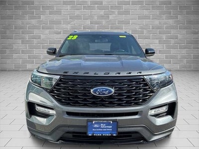 2023 Ford Explorer ST-Line