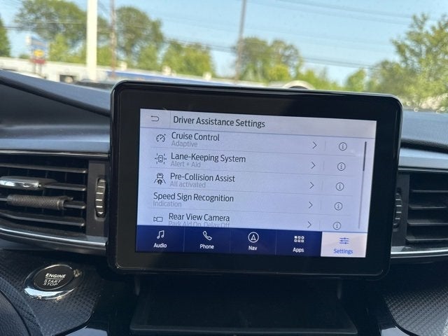 2022 Ford Explorer ST-Line