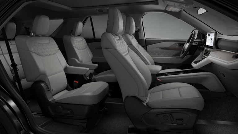 2026 Ford Explorer Platinum 1