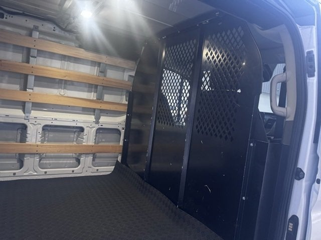2024 Ford Transit-250 T-250 130" Low Rf 9070 GVWR RWD