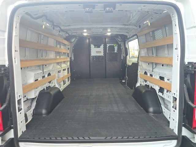 2024 Ford Transit-250 T-250 130" Low Rf 9070 GVWR RWD