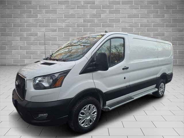 2024 Ford Transit-250 T-250 130" Low Rf 9070 GVWR RWD