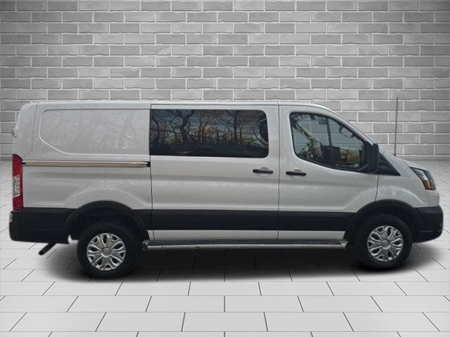 2024 Ford Transit-250 T-250 130" Low Rf 9070 GVWR RWD