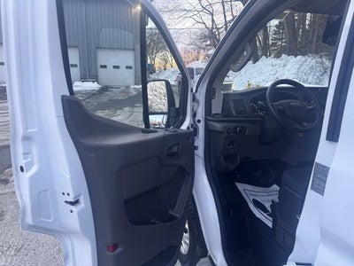 2024 Ford Transit-250 T-250 130" Low Rf 9070 GVWR RWD