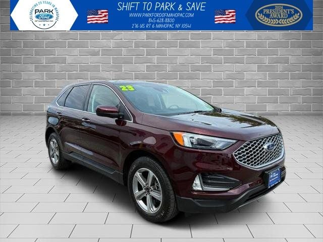 2023 Ford Edge SEL AWD's photo