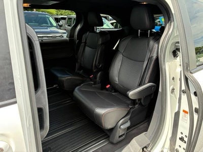 2023 Toyota Sienna XSE 7 Passenger