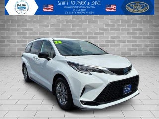 2023 Toyota Sienna XSE 7 Passenger