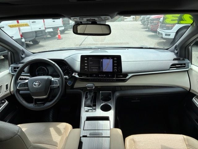 2023 Toyota Sienna Limited 7 Passenger