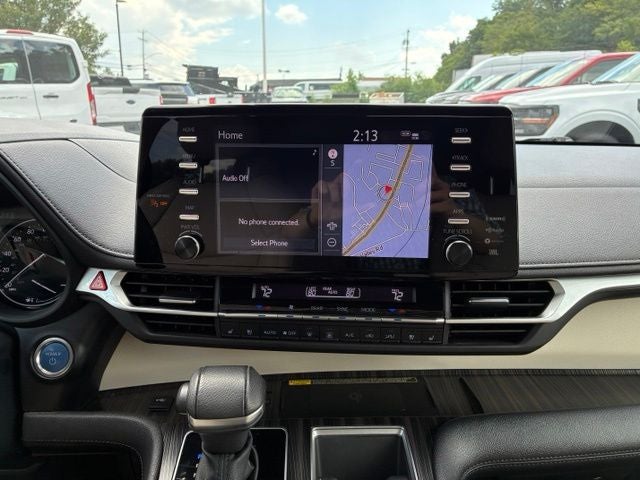 2023 Toyota Sienna Limited 7 Passenger