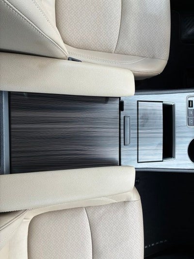 2023 Toyota Sienna Limited 7 Passenger