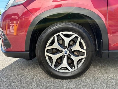 2024 Subaru Forester Premium