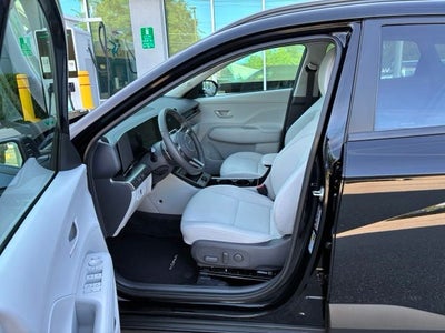 2025 Hyundai Kona SEL Convenience