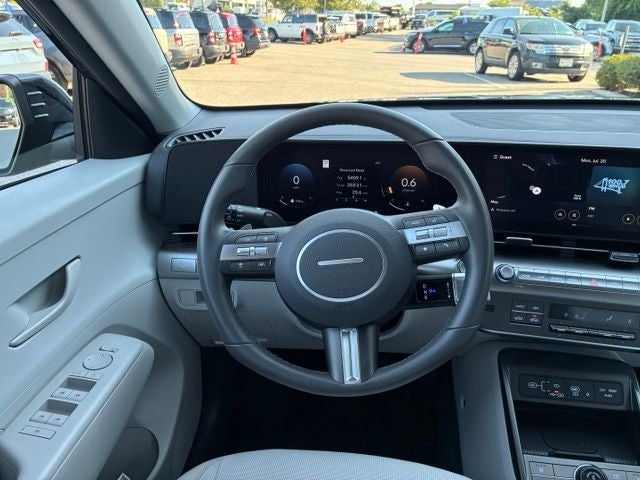 2025 Hyundai Kona SEL Convenience