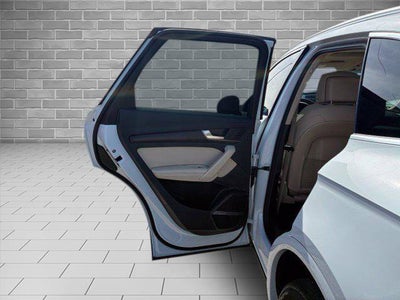 2024 Audi Q5 45 S line Premium quattro