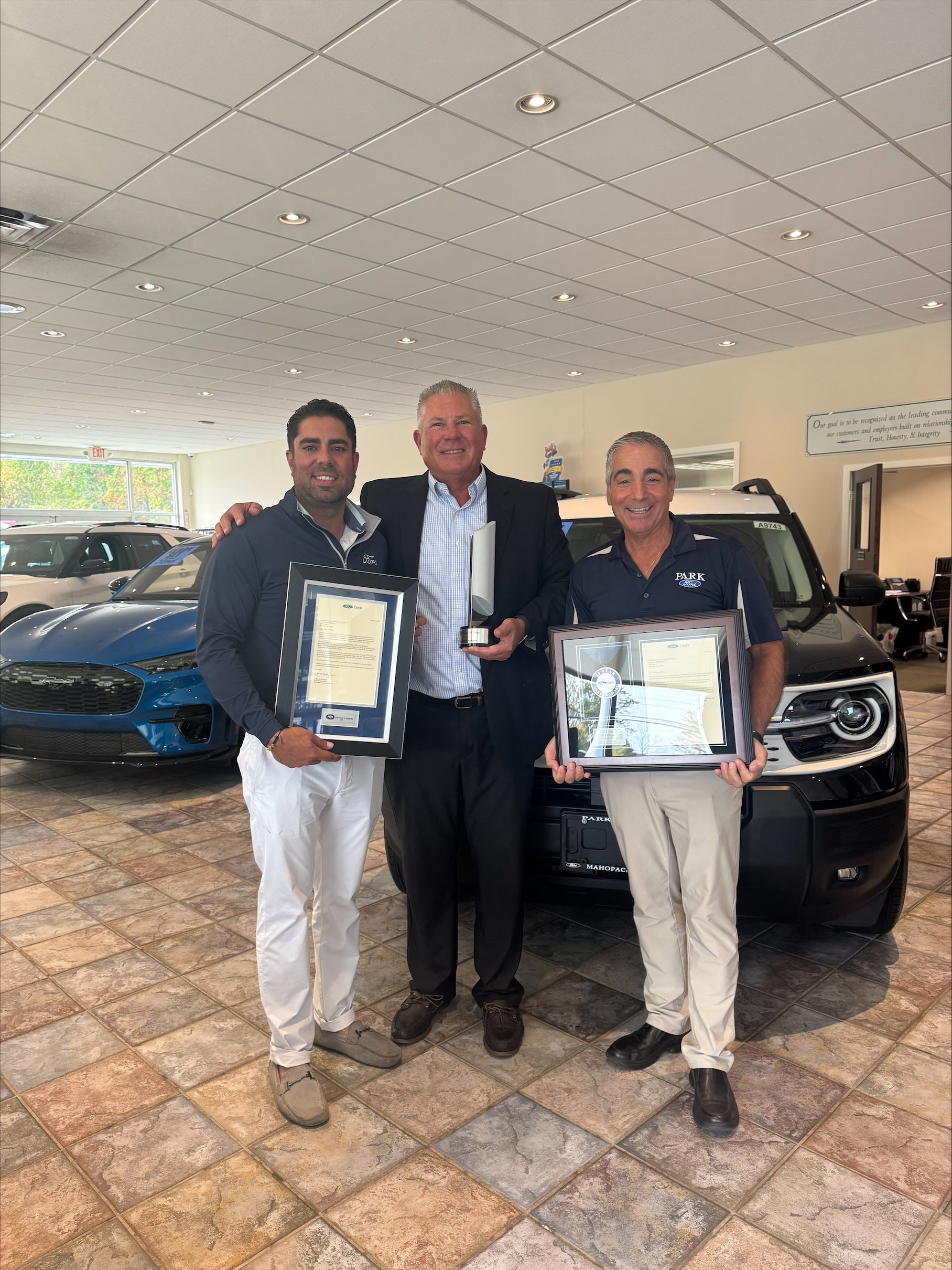 Presidents Award Photo 10