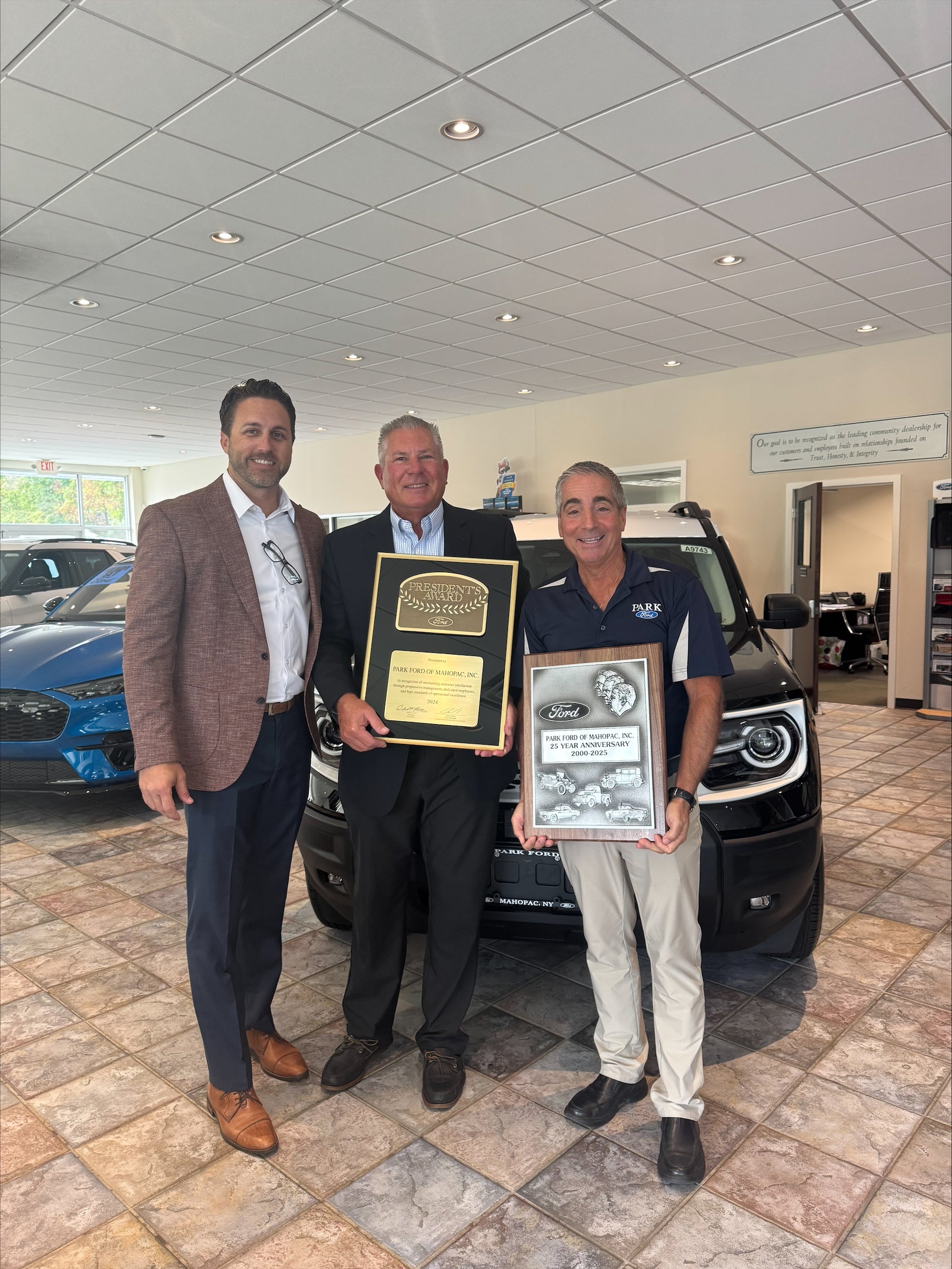 Presidents Award Photo 9