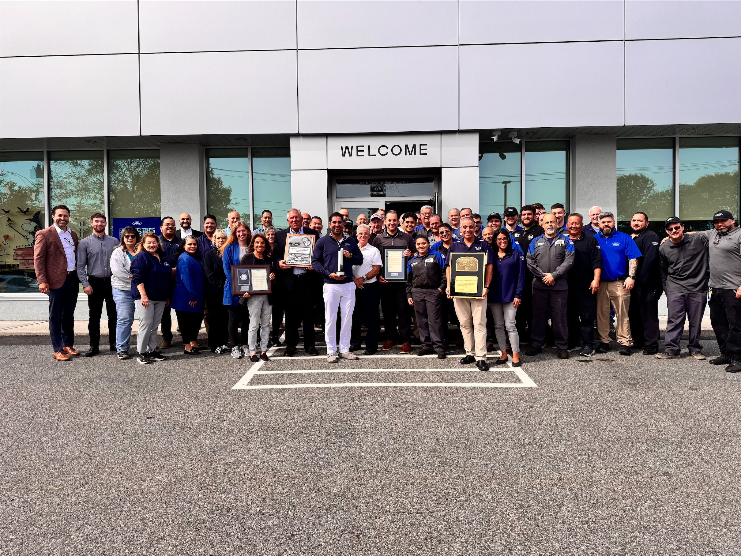 Presidents Award Photo 3